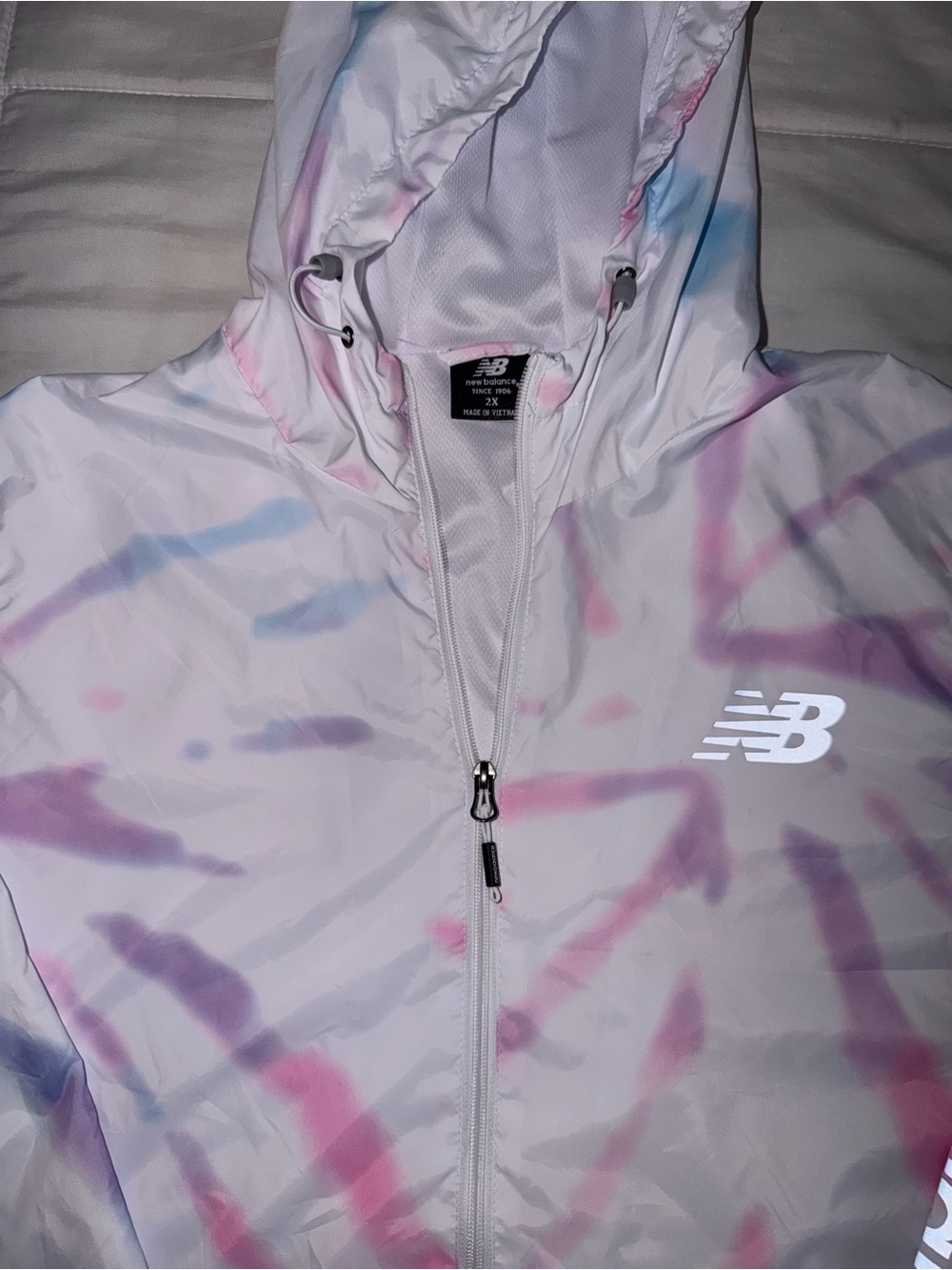 New Balance White & Pastel Hooded Jacket - 2X - Picture 4 of 9